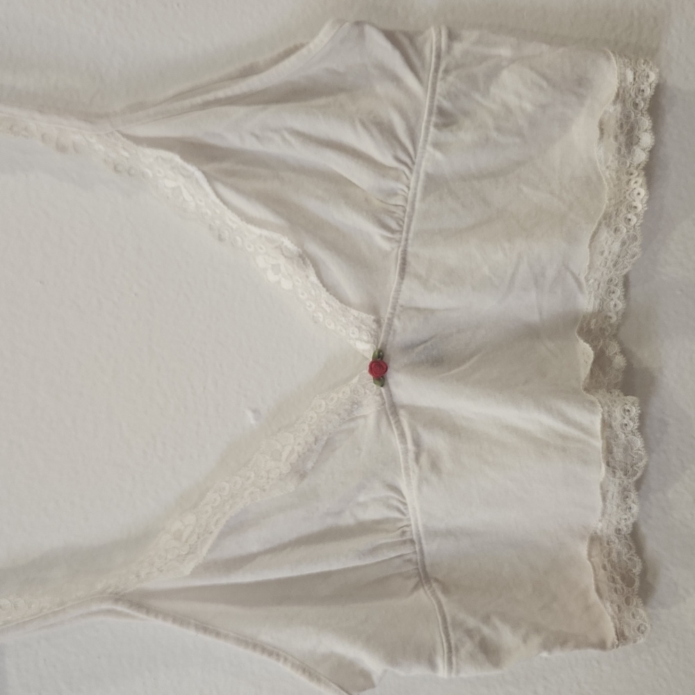 Pacson Lace Crop Top